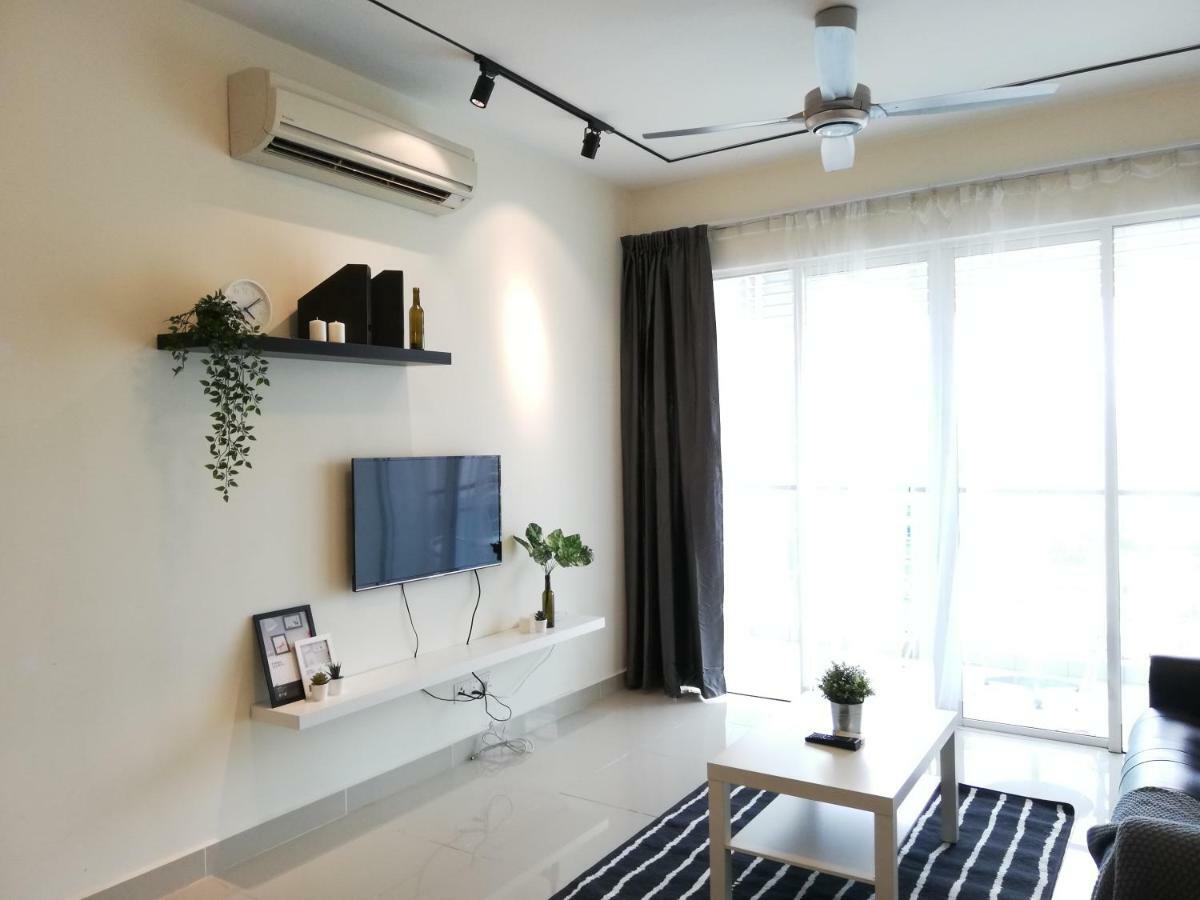Ara Damansara Oasis Residence, Specious Home 4-8Pax, 8Min Subang Airport, 10Min Sunway Petaling Jaya Exterior photo